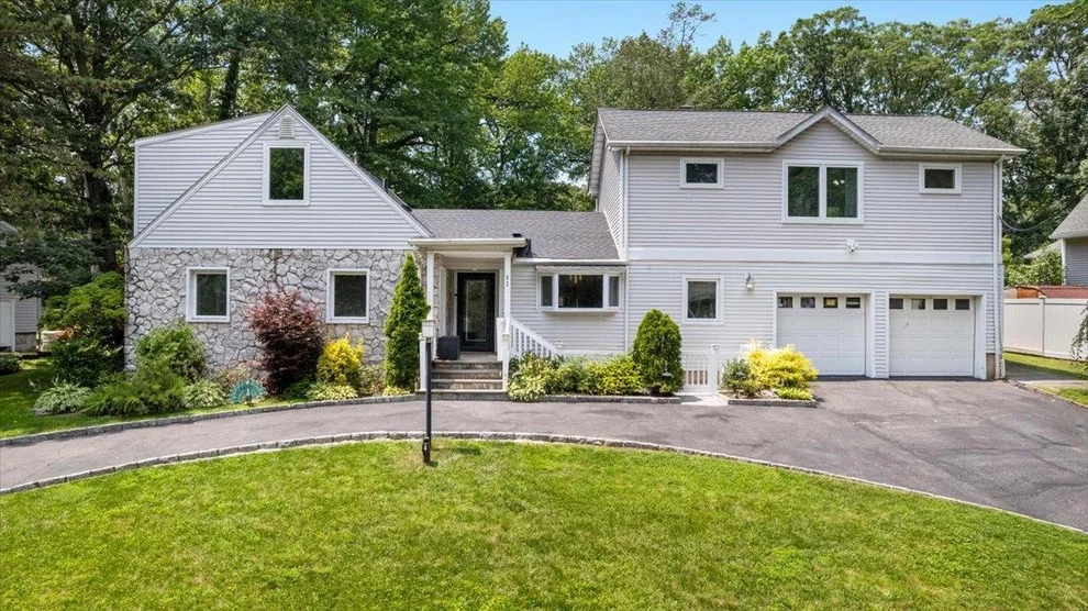 Unit for sale at 82 Wood Hollow Lane, New Rochelle, NY 10804