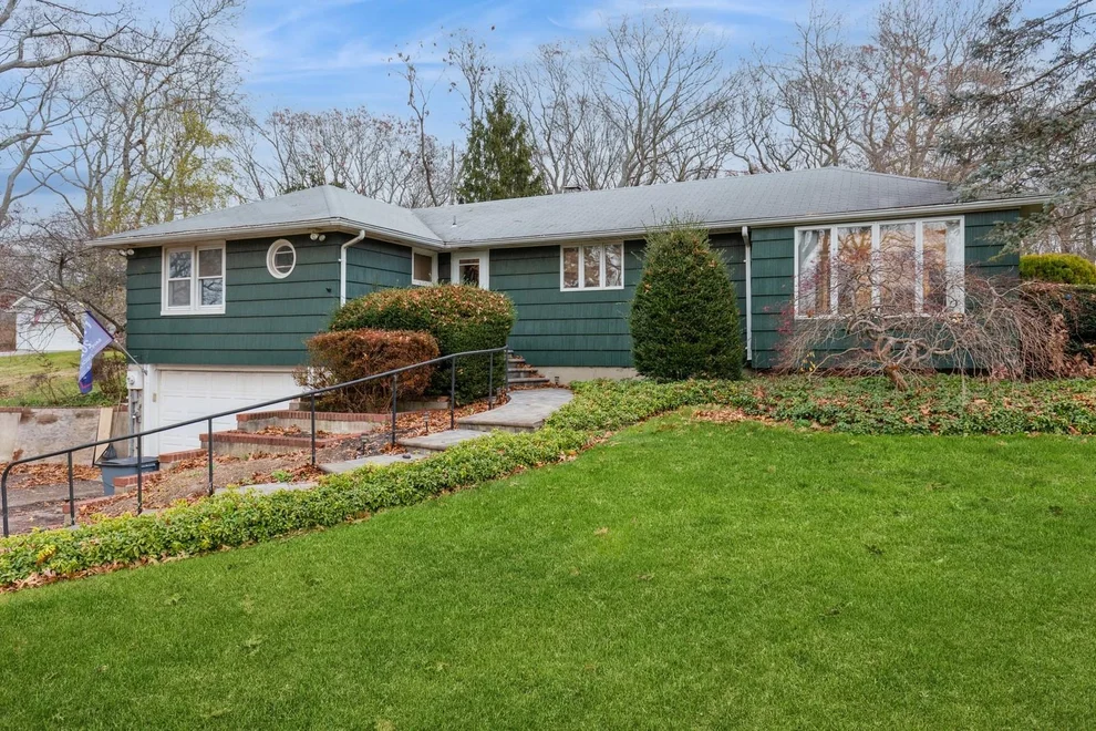 Unit for sale at 224 Church Lane, Riverhead, NY 11901