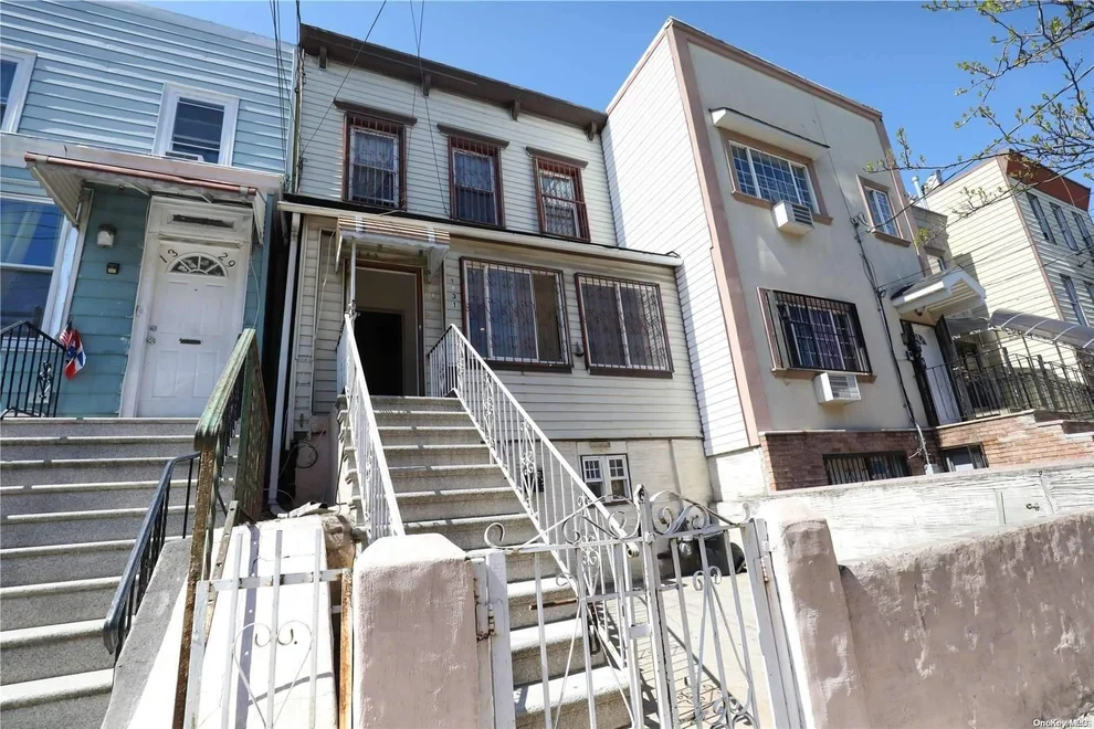 Unit for sale at 1331 Chisholm Street, New York, NY 10459