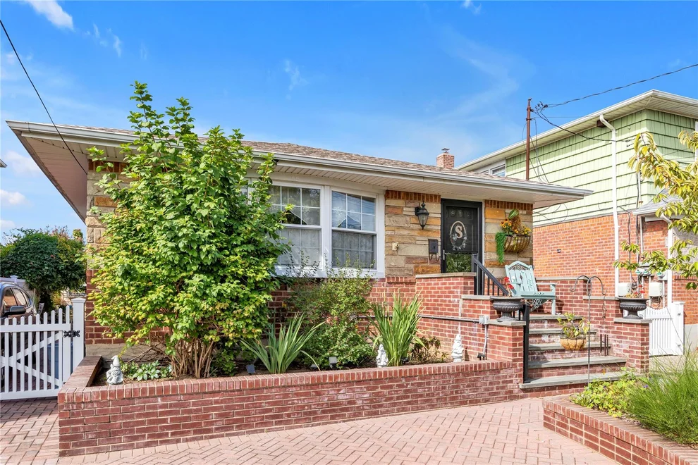 Unit for sale at 157-42 98th Street, New York, NY 11414