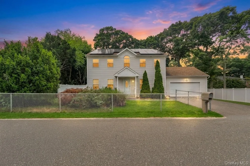 Unit for sale at 1470 Claas Avenue, Islip, NY 11741