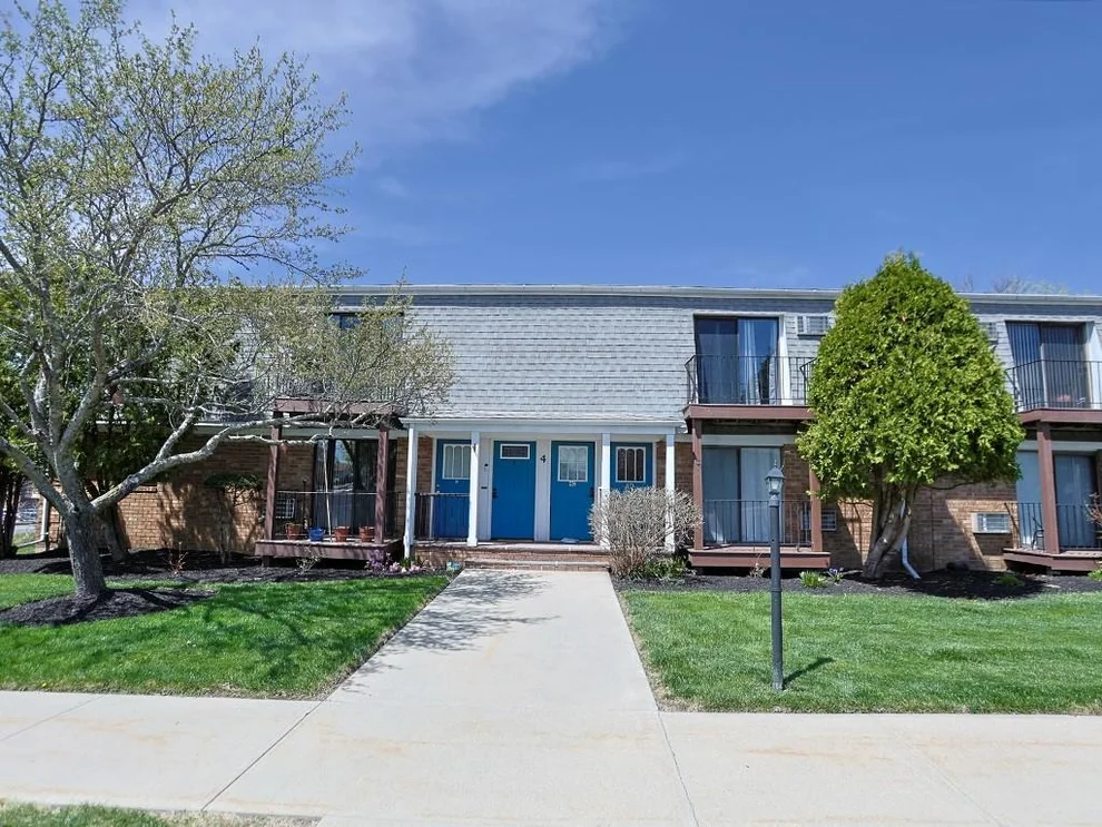 Unit for sale at 4 Fortune Road W, Wallkill, NY 10941