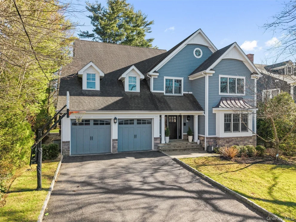 Unit for sale at 33 Wynmor Road, Scarsdale, NY 10583