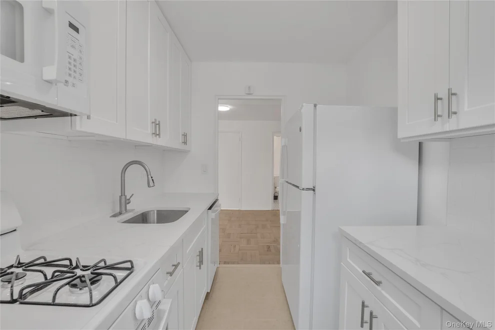Unit for sale at 21-55 34th Ave, New York, NY 11106