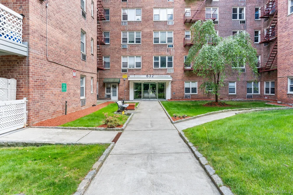 Unit for sale at 632 Palmer Road, Yonkers, NY 10701