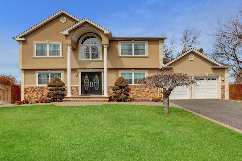 Unit for sale at 7 Megan Court, Brookhaven, NY 11713