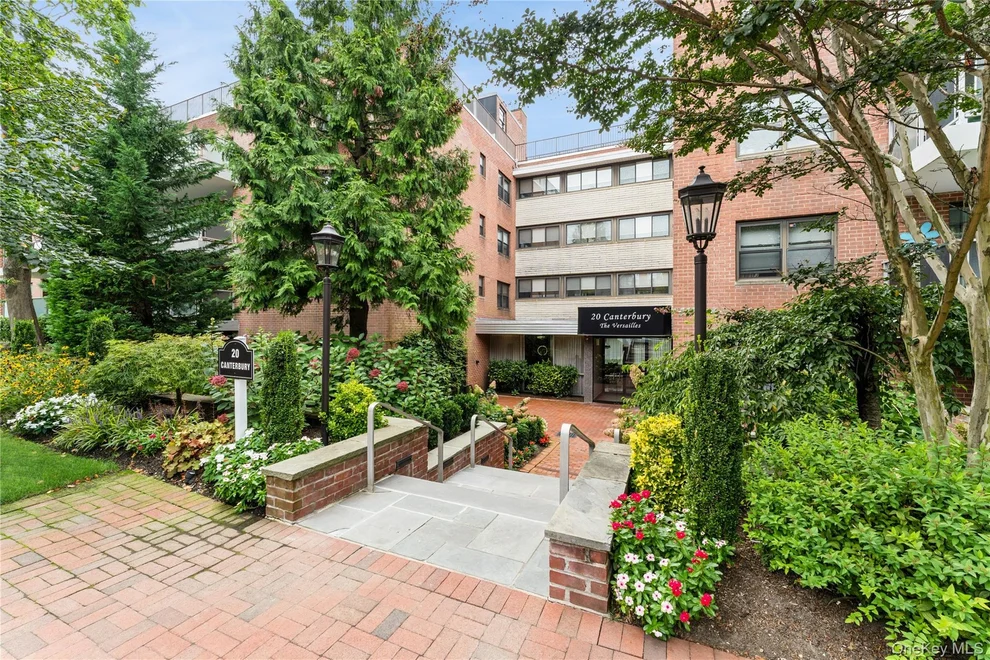 Unit for sale at 20 Canterbury Road, North Hempstead, NY 11021