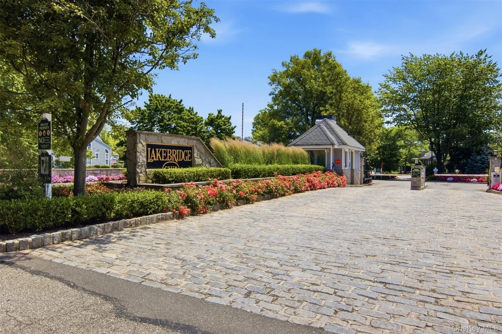 Unit for sale at 43 Lakebridge Drive S, Smithtown, NY 11754