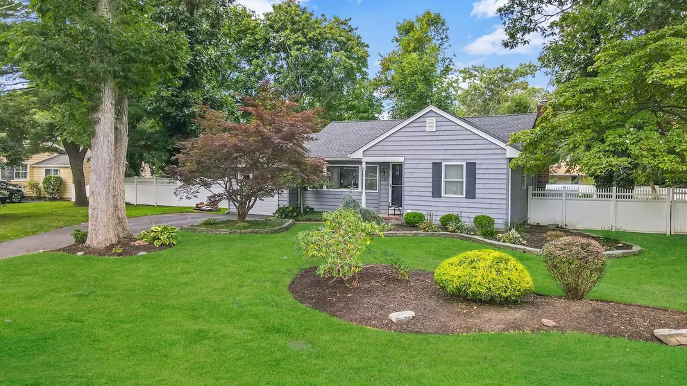 Unit for sale at 285 5th Street, Smithtown, NY 11780