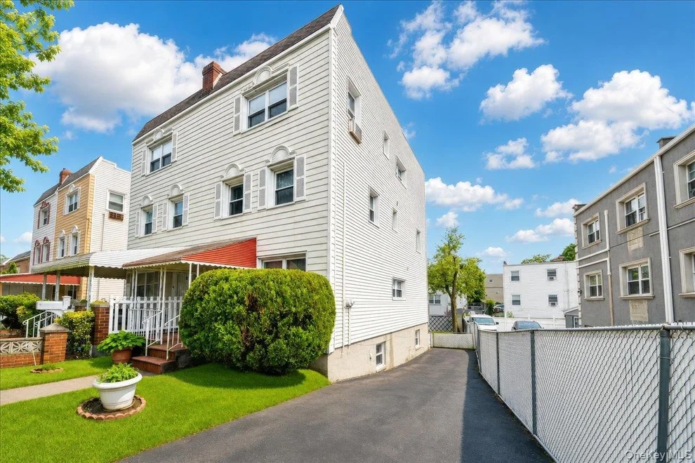 Unit for sale at 2810 Harding Avenue, New York, NY 10465