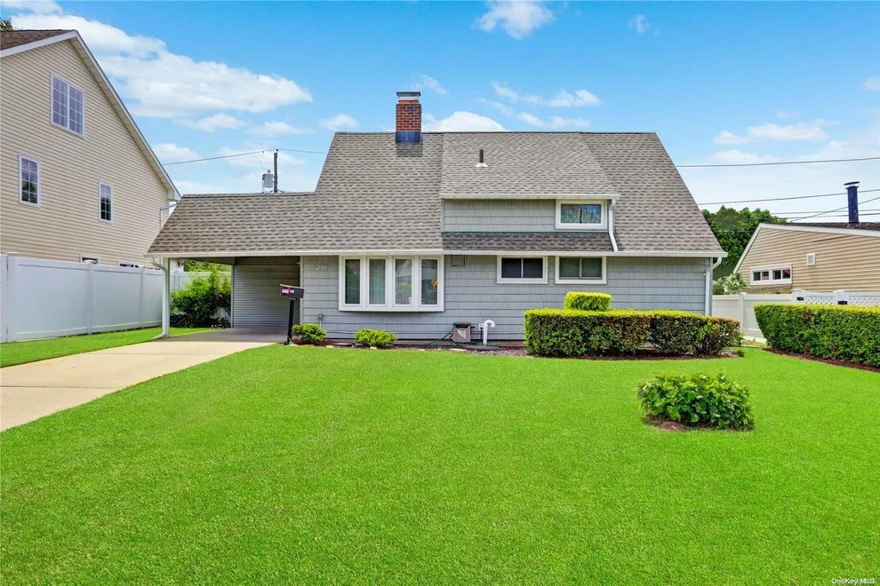 Unit for sale at 259 Elm Drive S, Hempstead, NY 11756