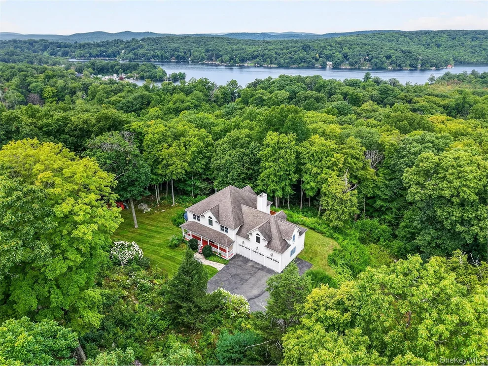 Unit for sale at 55 Twilight Lane, Putnam Valley, NY 10579