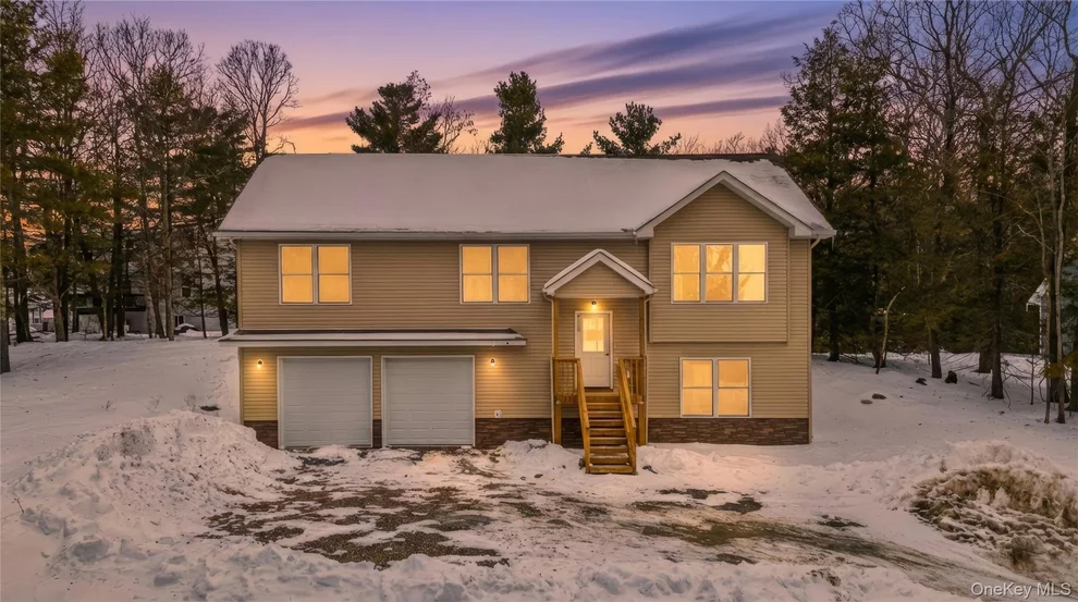 Unit for sale at 15 Manchester Road, Thompson, NY 12775