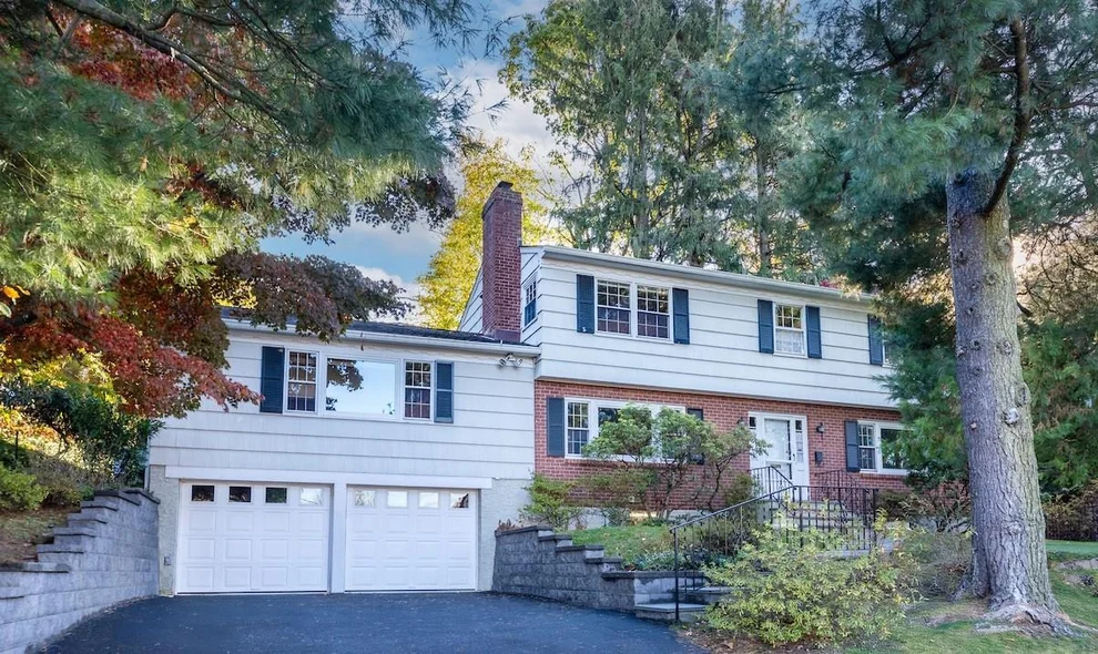 Unit for sale at 42 Windsor Road, Greenburgh, NY 10706