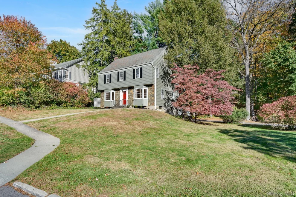 Unit for sale at 26 Loockerman Avenue, Poughkeepsie, NY 12601