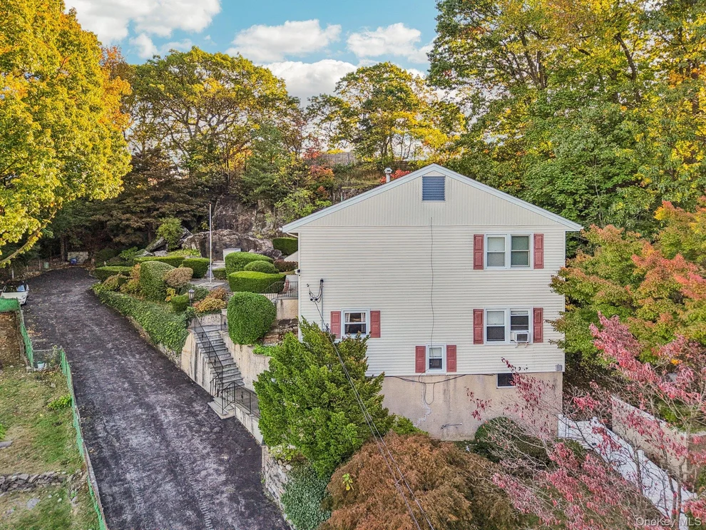 Unit for sale at 166 Park Hill Ave Yonkers, Yonkers, NY 10705