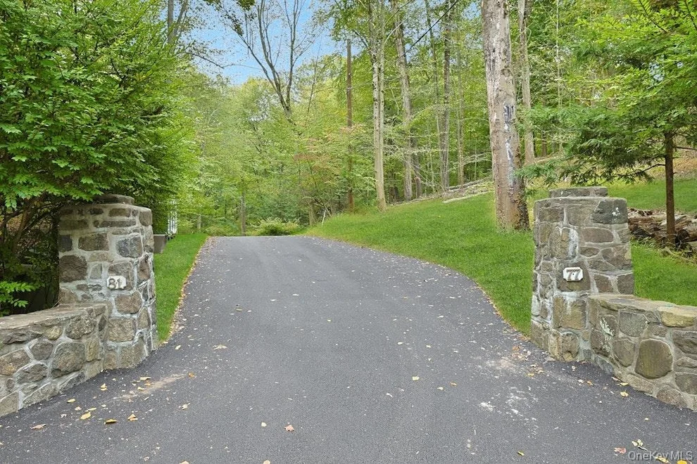 Unit for sale at 81 Montrose Station Road, Cortlandt, NY 10548