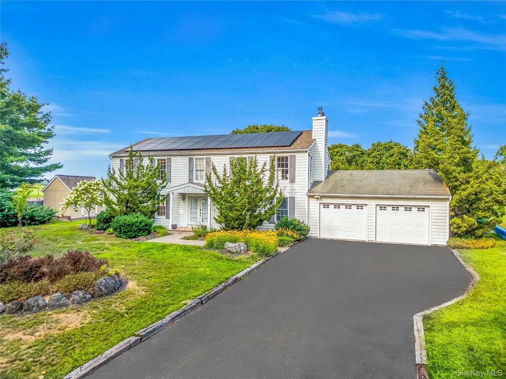 Unit for sale at 8 High Meadow Lane, Riverhead, NY 11947