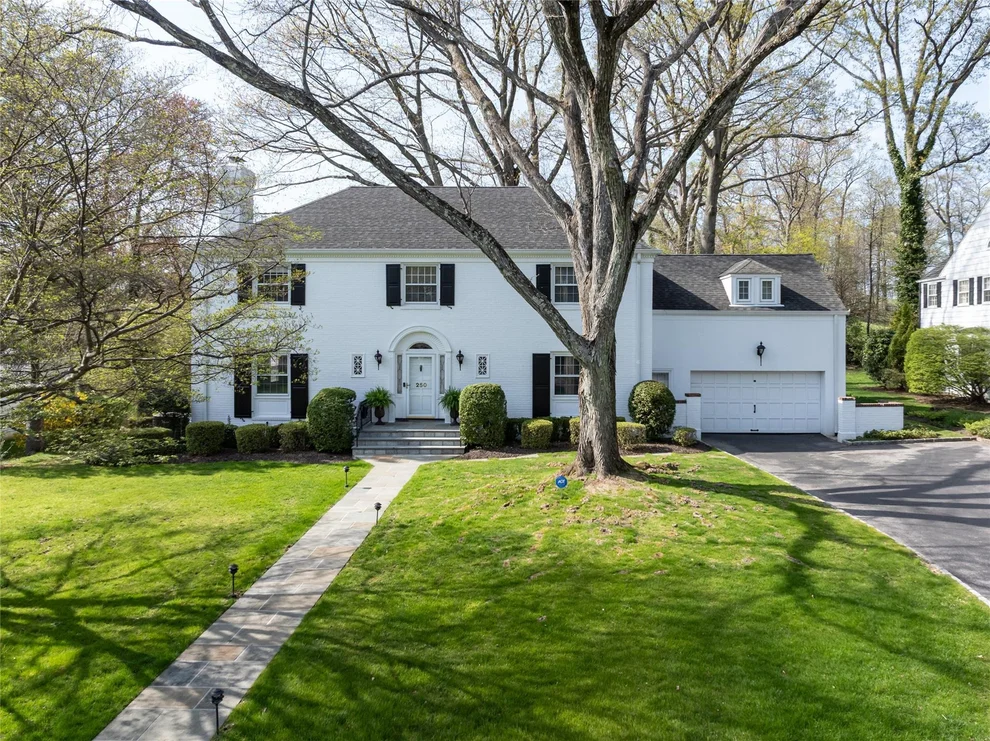 Unit for sale at 250 Oxford Road, New Rochelle, NY 10804