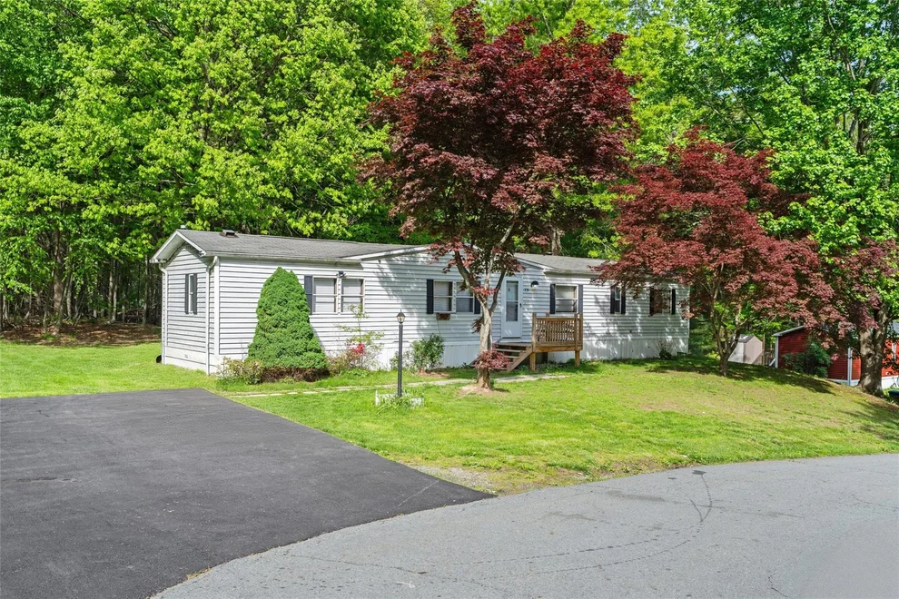 Unit for sale at 26 Redwood Street, Mamakating, NY 12721