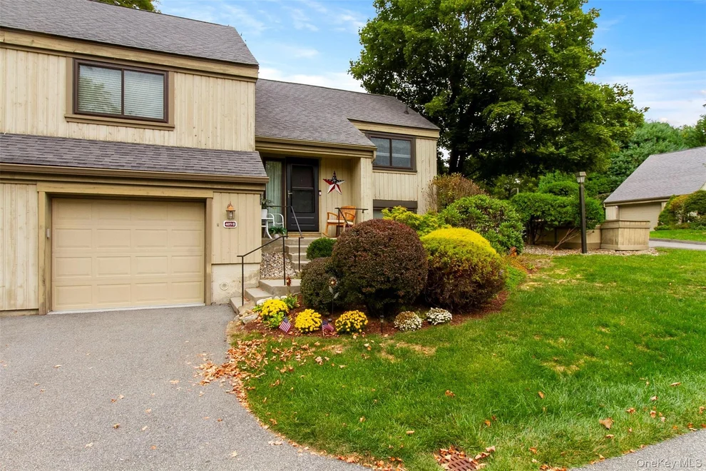 Unit for sale at 489 Heritage Hills, Somers, NY 10589