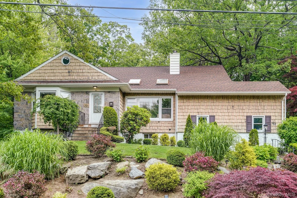 Unit for sale at 45 Rugby Road, New Rochelle, NY 10804