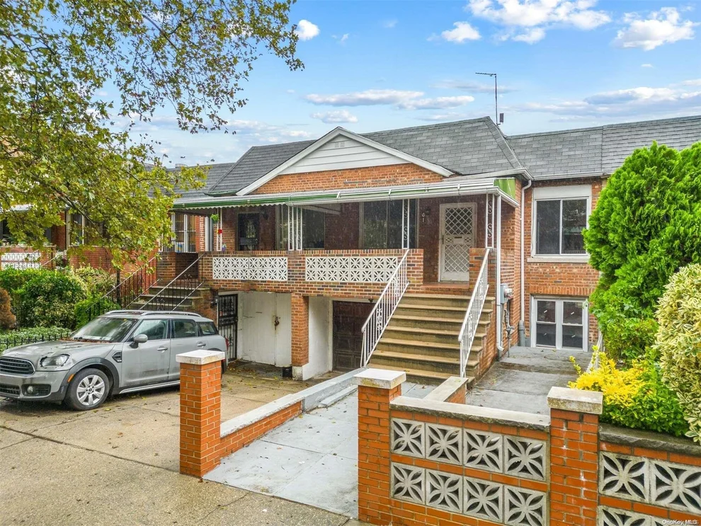 Unit for sale at 61 E 54th Street, New York, NY 11203