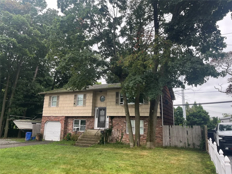 Unit for sale at 64 Boulevard Avenue, Huntington, NY 11740