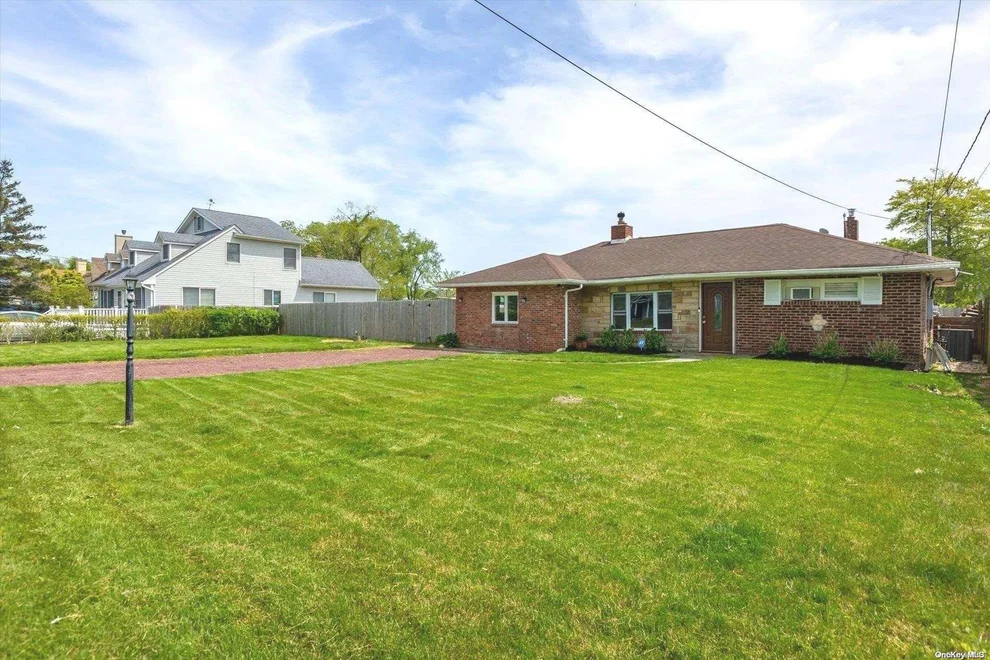 Unit for sale at 70 Trafalgar Drive, Brookhaven, NY 11967