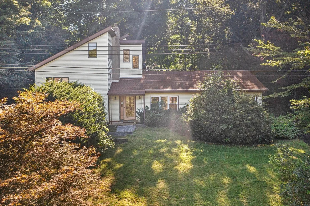 Unit for sale at 8 October Lane, Carmel, NY 10541