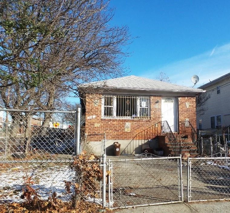 Unit for sale at 222-05 135 Ave, New York, NY 11413