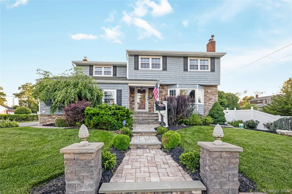 Unit for sale at 140 Ocean Avenue, Islip, NY 11751