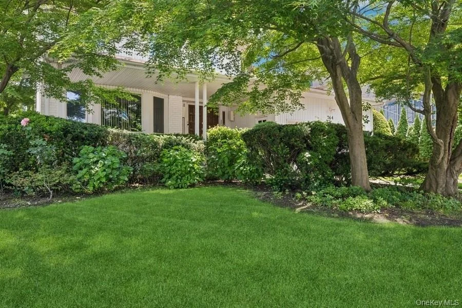 Unit for sale at 764 Sherwood Court, Hempstead, NY 11581