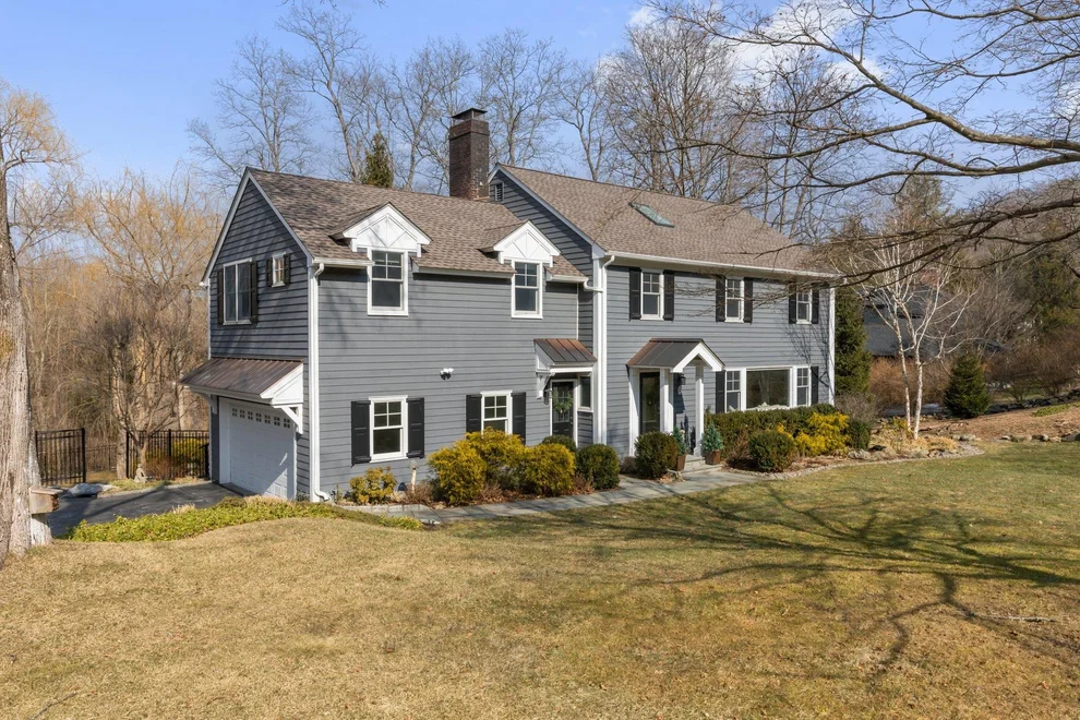 Unit for sale at 10 Glen Terrace, New Castle, NY 10514