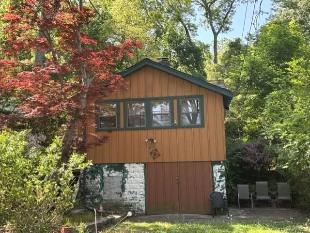 Unit for sale at 40 Hawthorne Road, Brookhaven, NY 11778