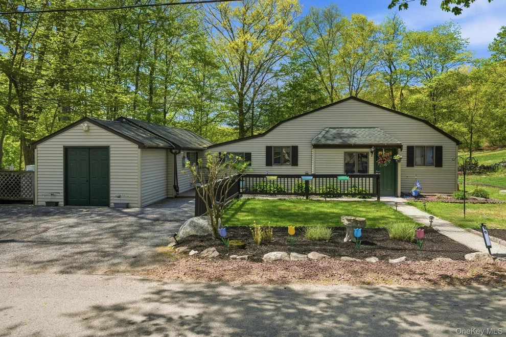 Unit for sale at 16 Sunset Place, North Salem, NY 10560