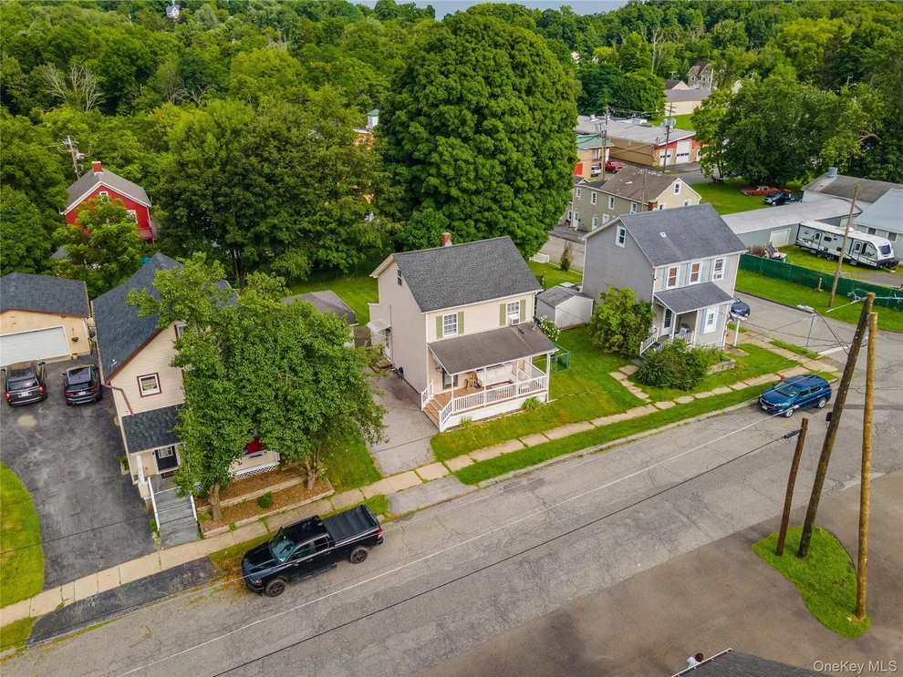 Unit for sale at 19 Railroad Avenue, Montgomery, NY 12586
