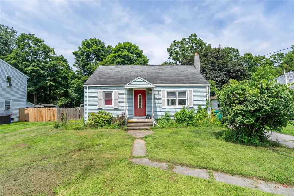 Unit for sale at 17 Henmond Boulevard, Poughkeepsie (Town), NY 12603