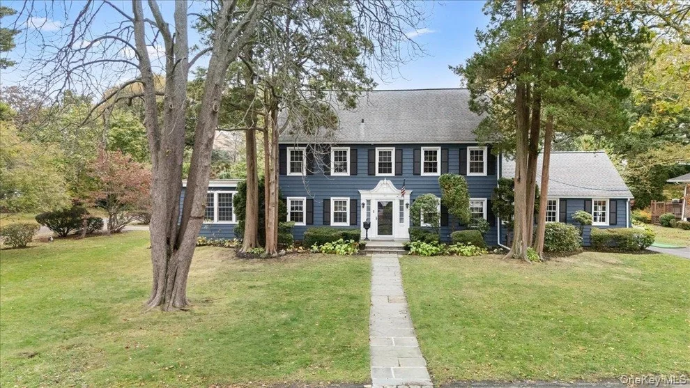 Unit for sale at 34 Gedney Park Drive, White Plains, NY 10605