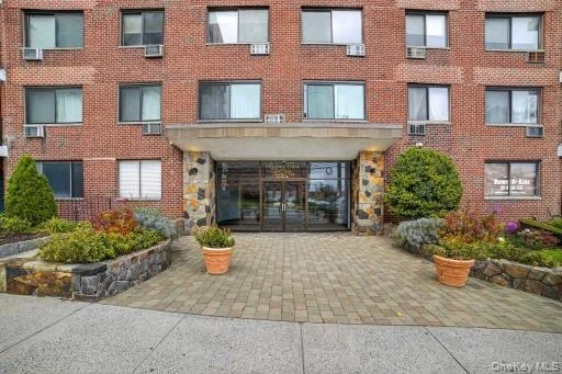 Unit for sale at 25 Lake Street, White Plains, NY 10603