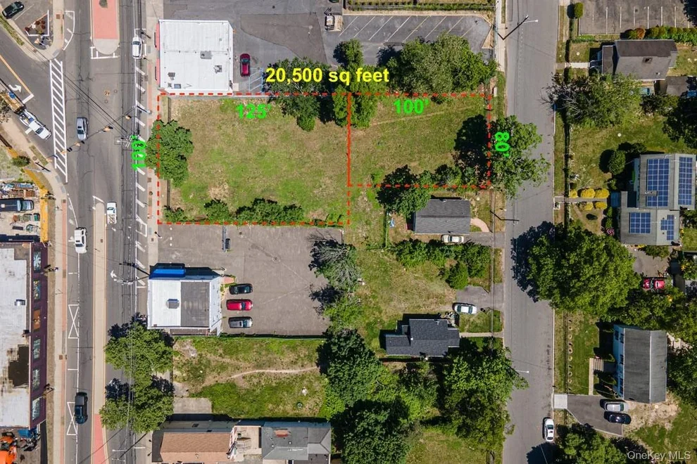 Unit for sale at 1523 Straight Path, Babylon, NY 11798