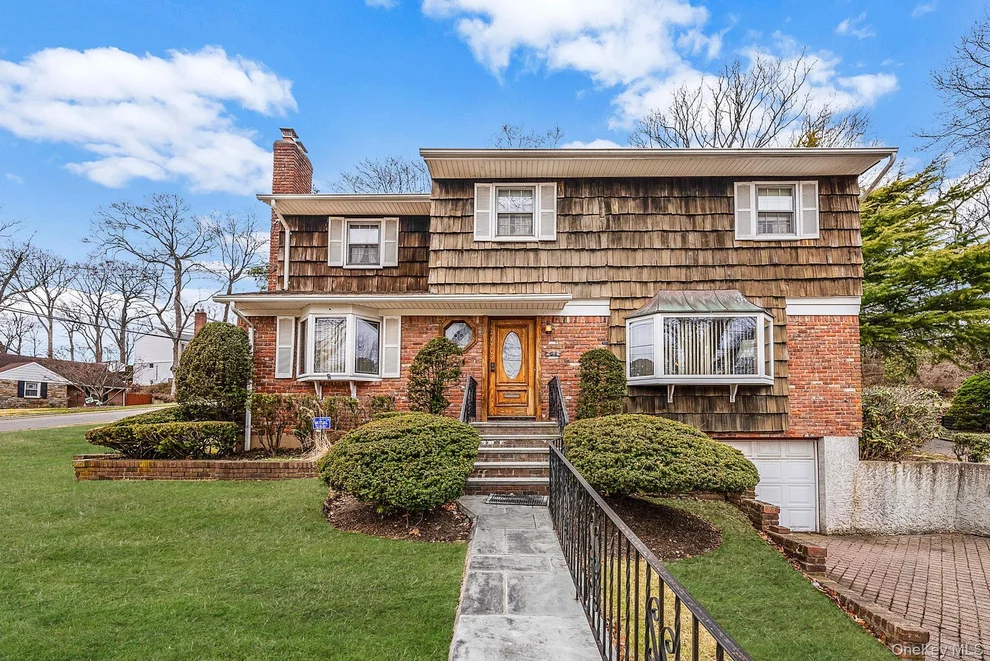 Unit for sale at 46 Anita Place, Oyster Bay, NY 11735