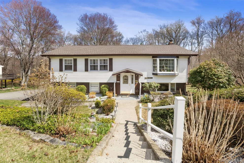 Unit for sale at 37 Tanager Road, Carmel, NY 10541