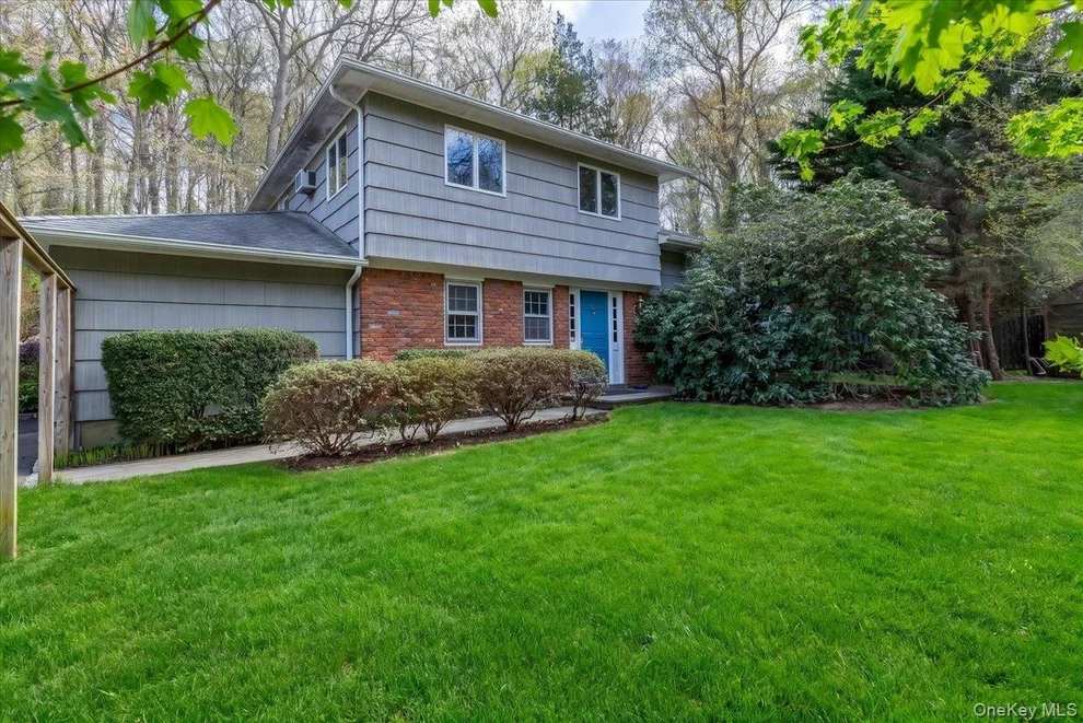 Unit for sale at 300 E Main Street, Huntington, NY 11721