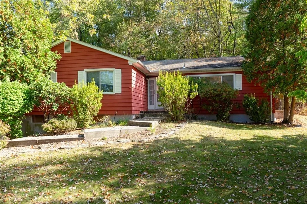 Unit for sale at 15 Slate Hill Drive, Poughkeepsie (Town), NY 12603