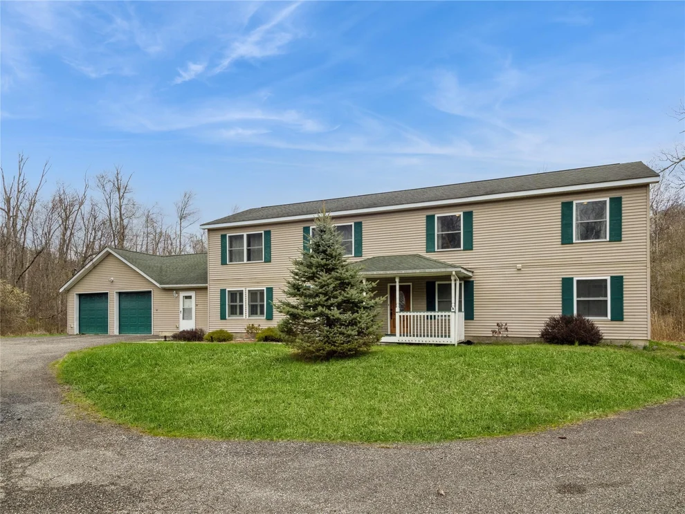 Unit for sale at 29 Dandelion Lane, Newburgh (Town), NY 12589