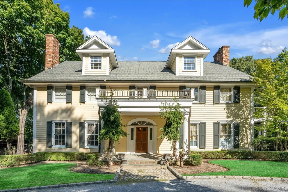 Unit for sale at 140 Cove Neck Road, Oyster Bay, NY 11771