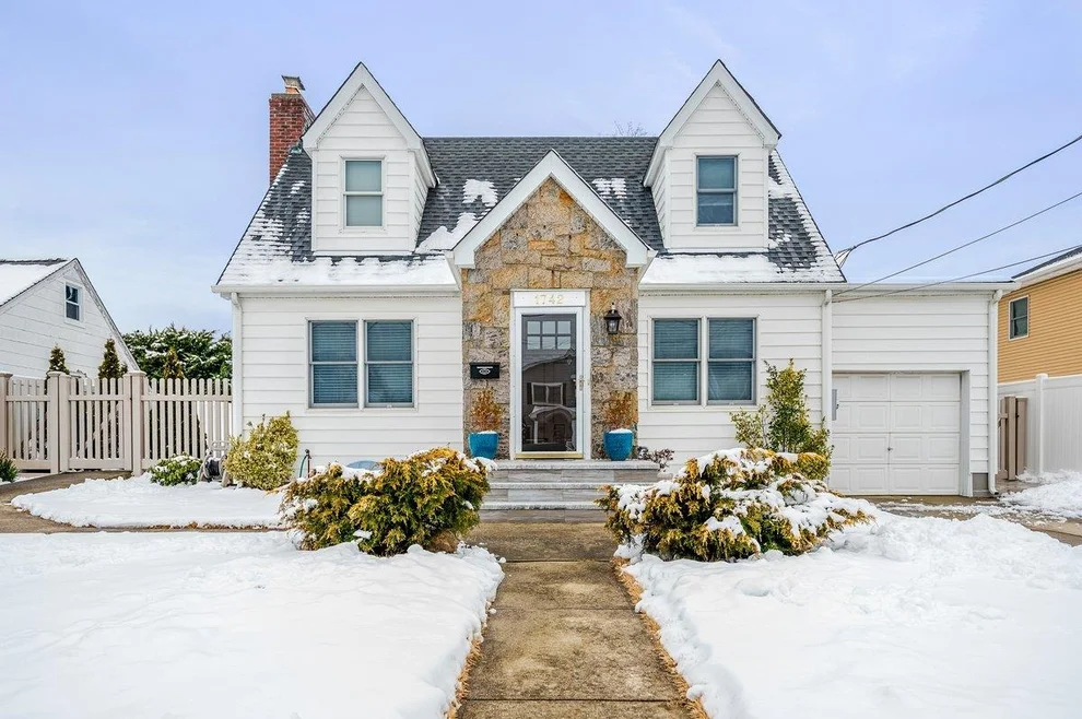 Unit for sale at 1742 Arms Avenue, Hempstead, NY 11566