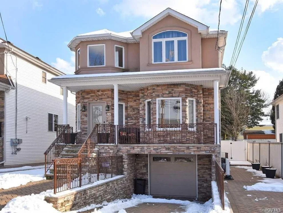 Unit for sale at 10 Serrell Avenue, Staten Island, NY 10312