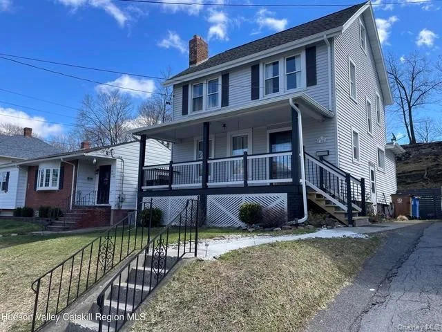 Unit for sale at 106 W Oreilly Street, Kingston, NY 12401